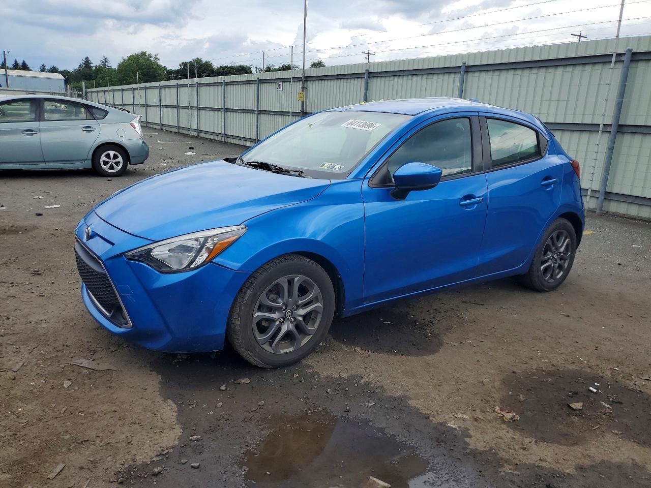 2020 TOYOTA YARIS HATCHBACK LE