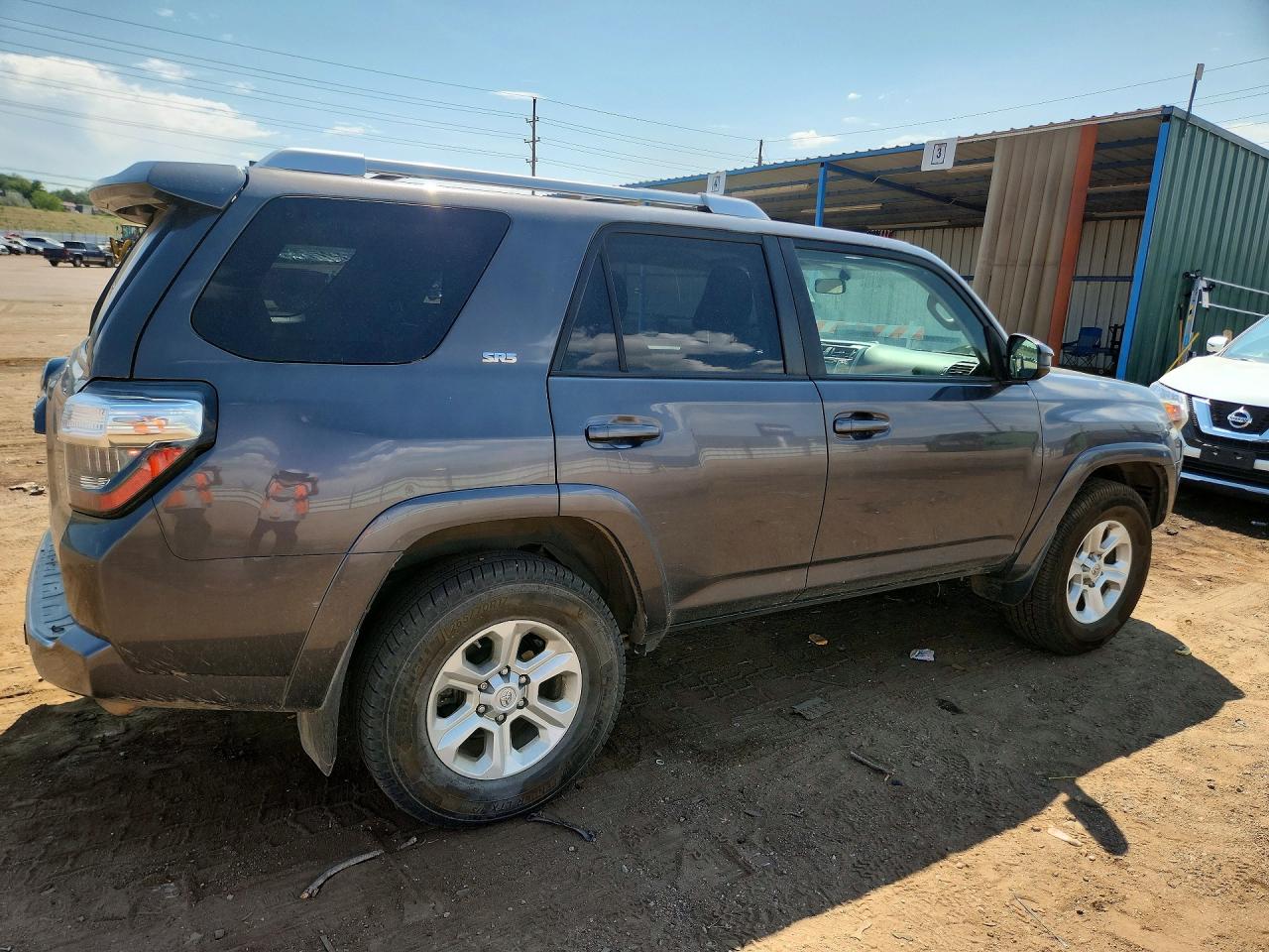 2016 TOYOTA 4RUNNER SR5 — снимка 3