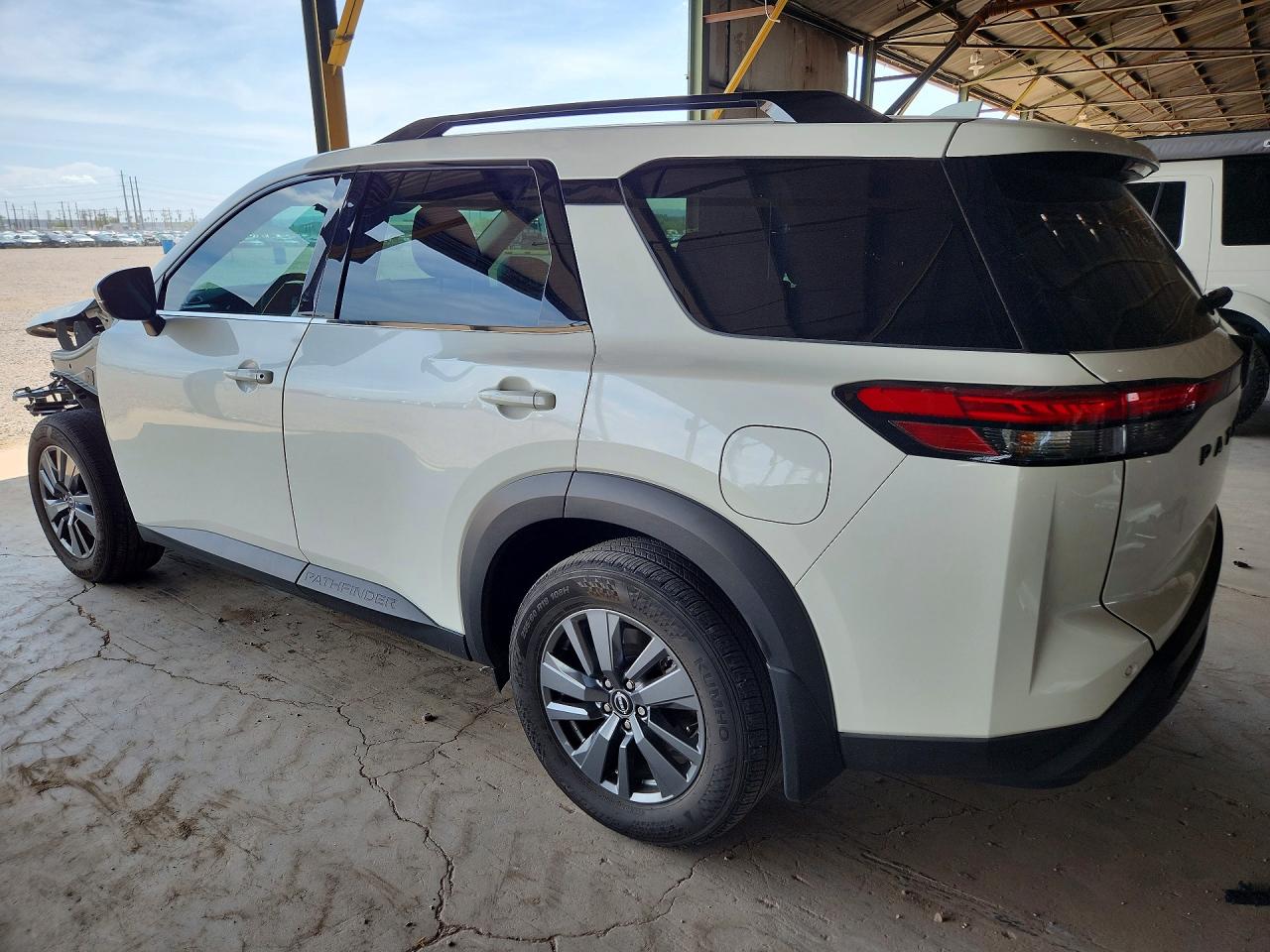 2024 NISSAN PATHFINDER SV — снимка 2