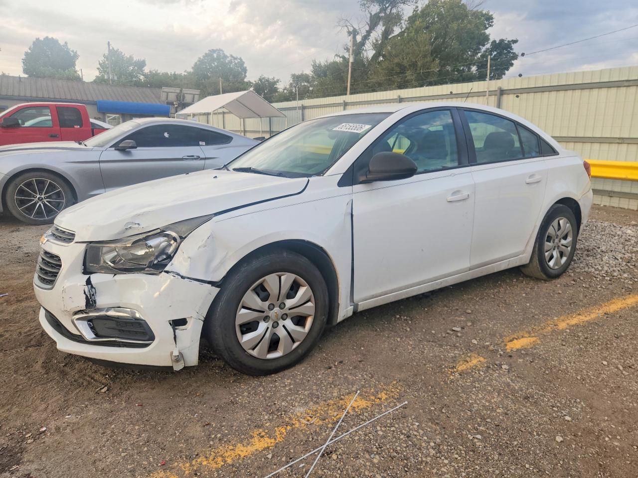 2015 CHEVROLET CRUZE LS