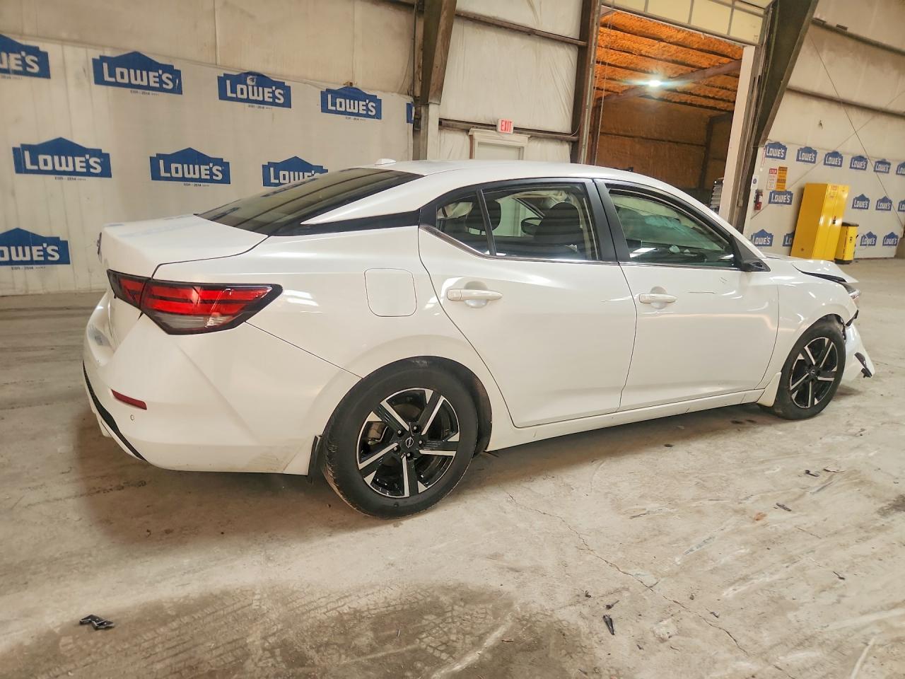 2025 NISSAN SENTRA SV — снимка 3
