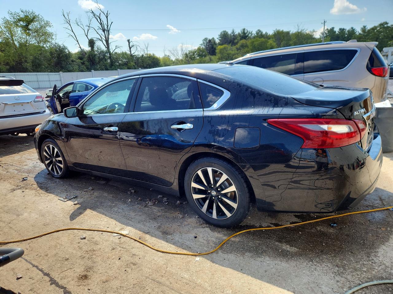 2018 NISSAN ALTIMA 2.5 SV — снимка 2