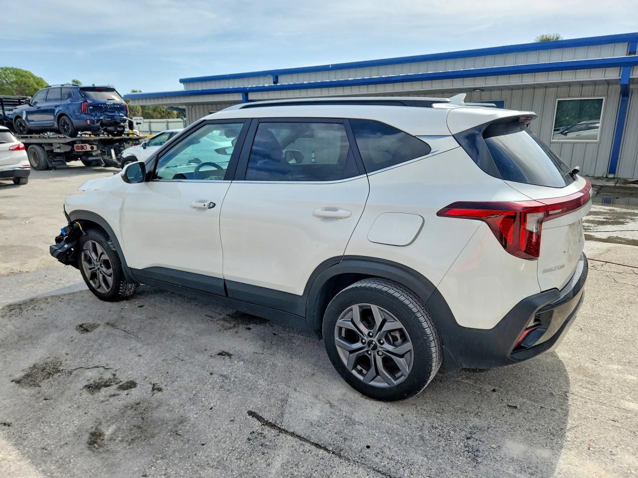 2024 KIA SELTOS S — снимка 2