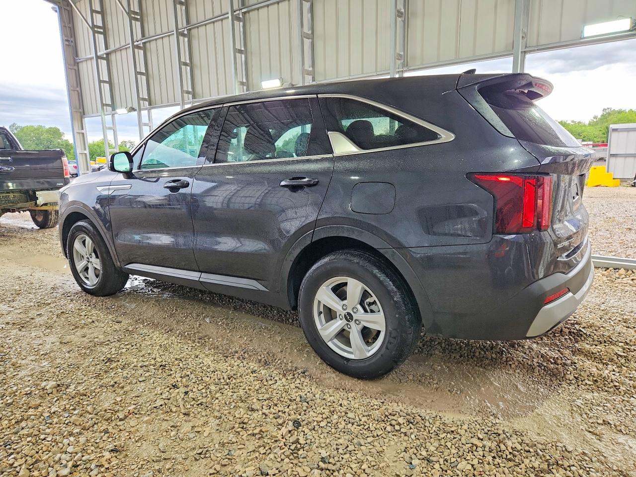 2026 KIA SORENTO LX — снимка 2