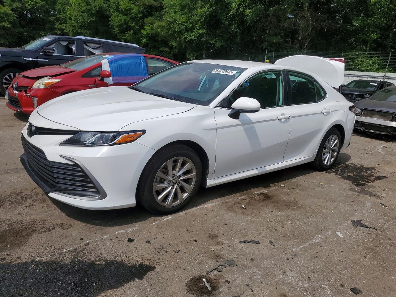 2024 TOYOTA CAMRY