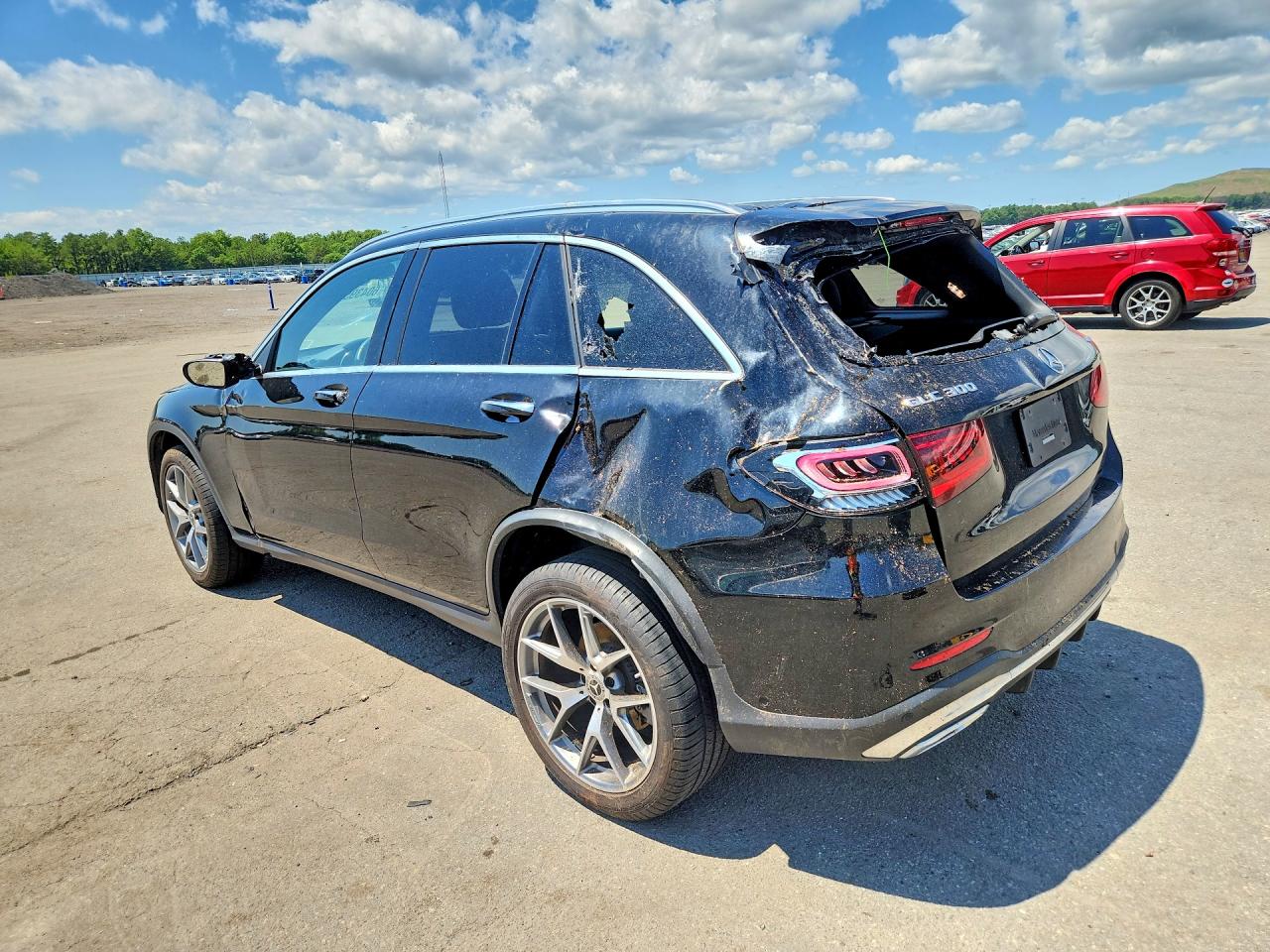 2022 MERCEDES-BENZ GLC 300 4MATIC — снимка 2