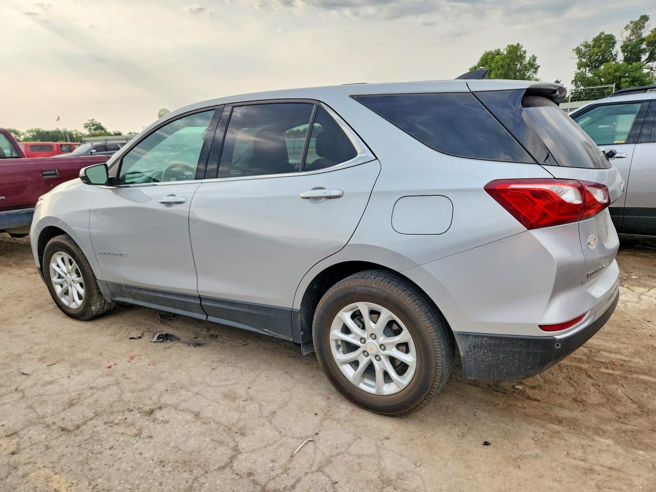 2019 CHEVROLET EQUINOX LT — снимка 2