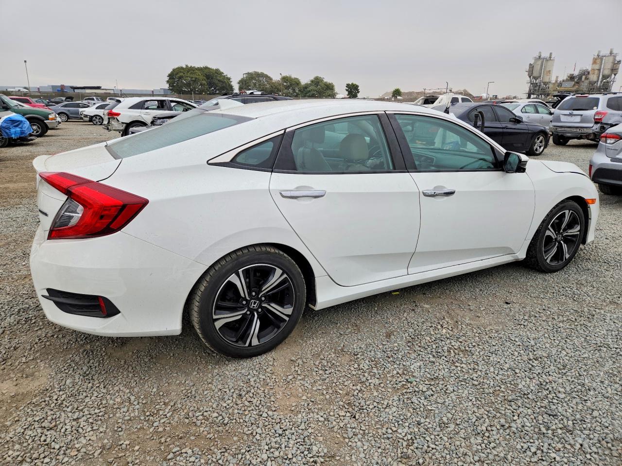 2016 HONDA CIVIC TOURING — снимка 3