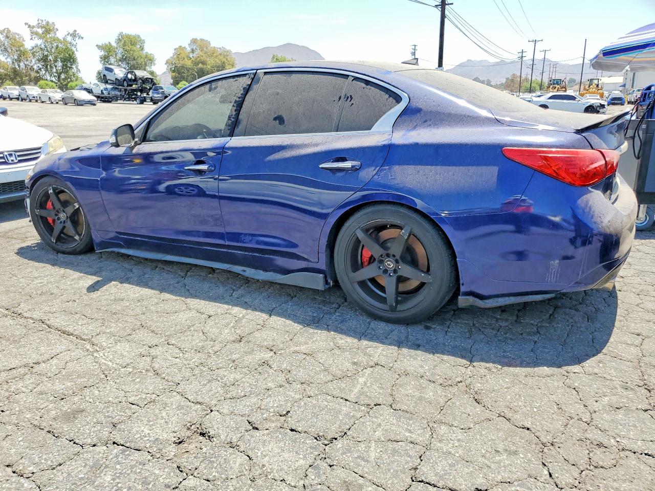 2017 INFINITI Q50 RED SPORT 400 — снимка 2