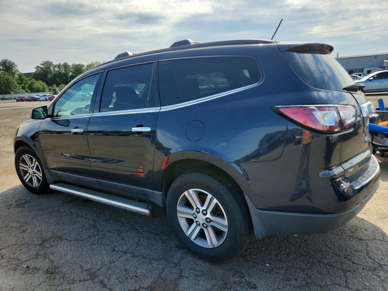 2015 CHEVROLET TRAVERSE LT — снимка 2