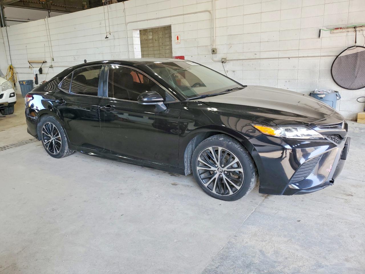 2018 TOYOTA CAMRY SE — снимка 4