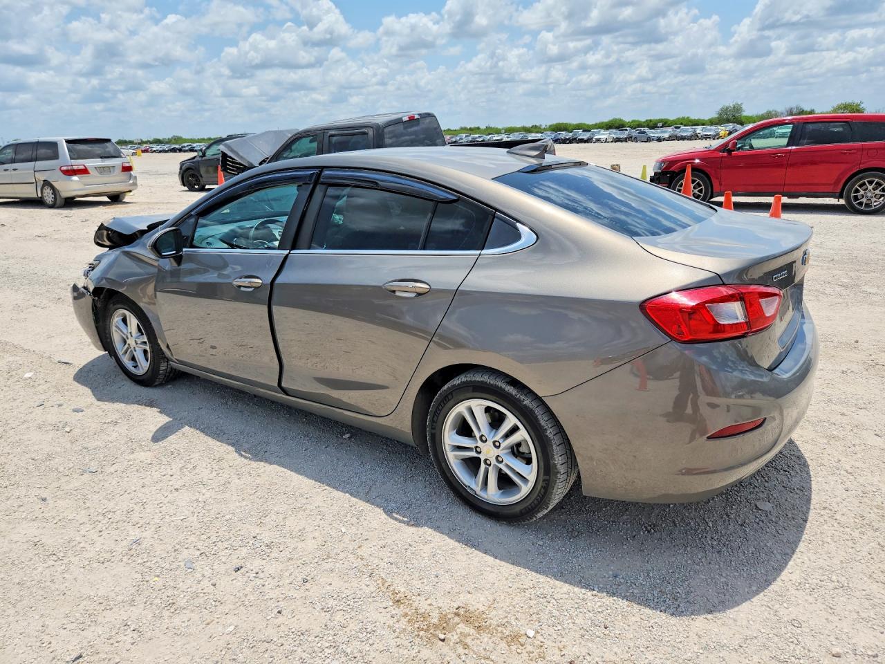 2018 CHEVROLET CRUZE LT — снимка 2
