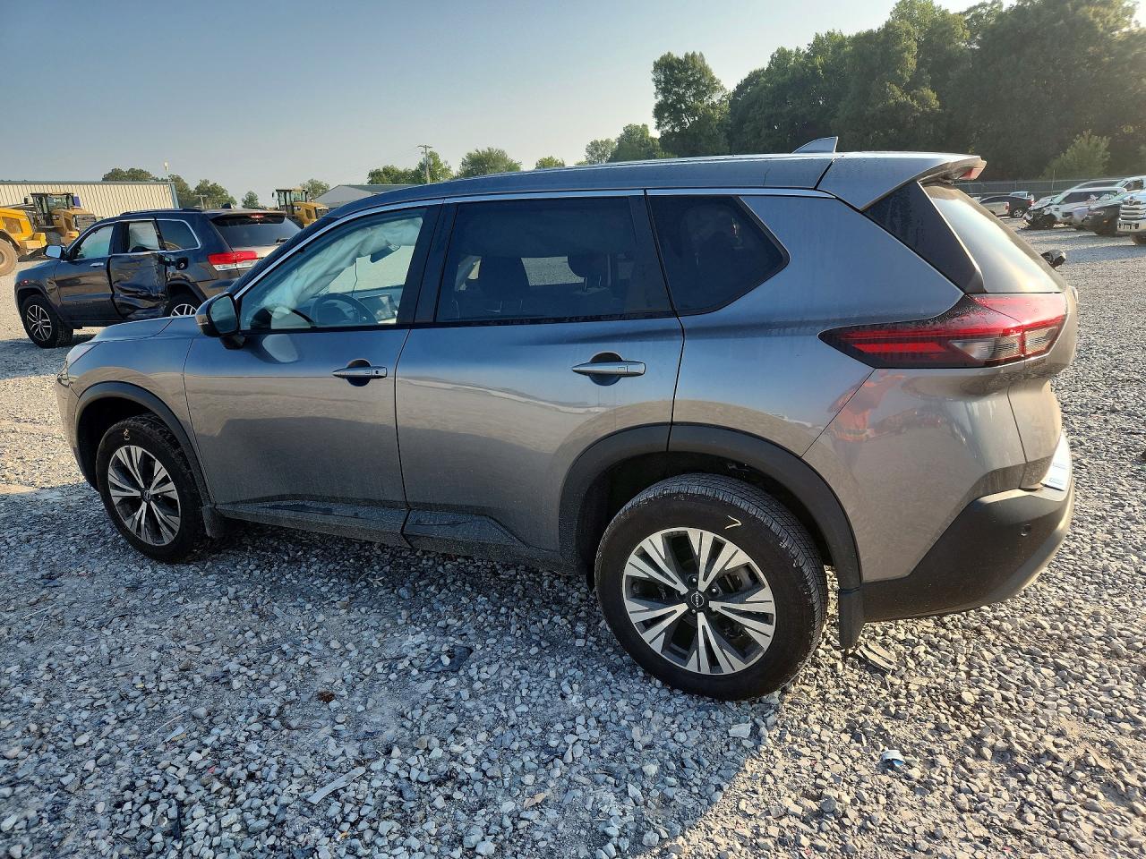 2023 NISSAN ROGUE SV — снимка 2