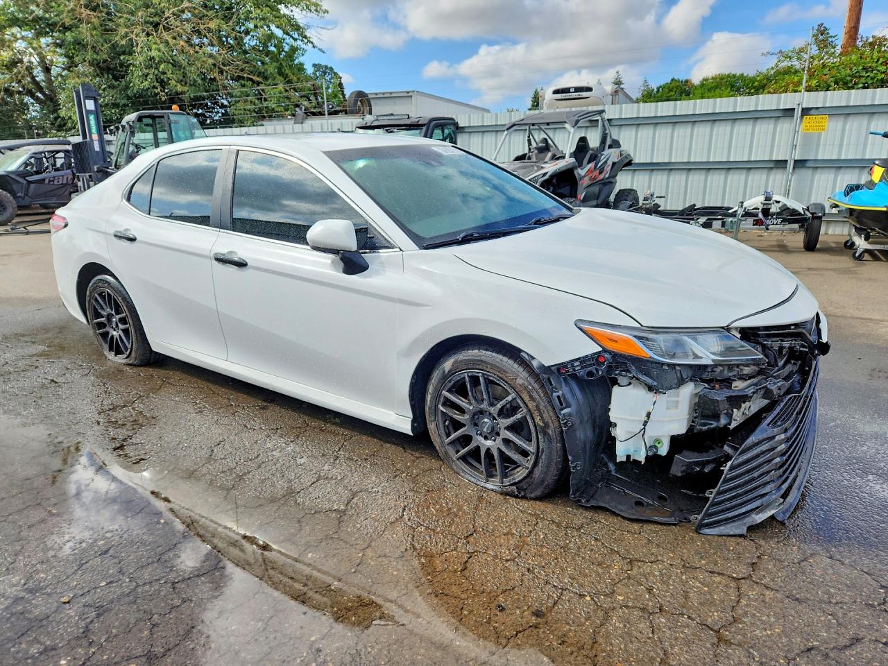 2018 TOYOTA CAMRY LE — снимка 4