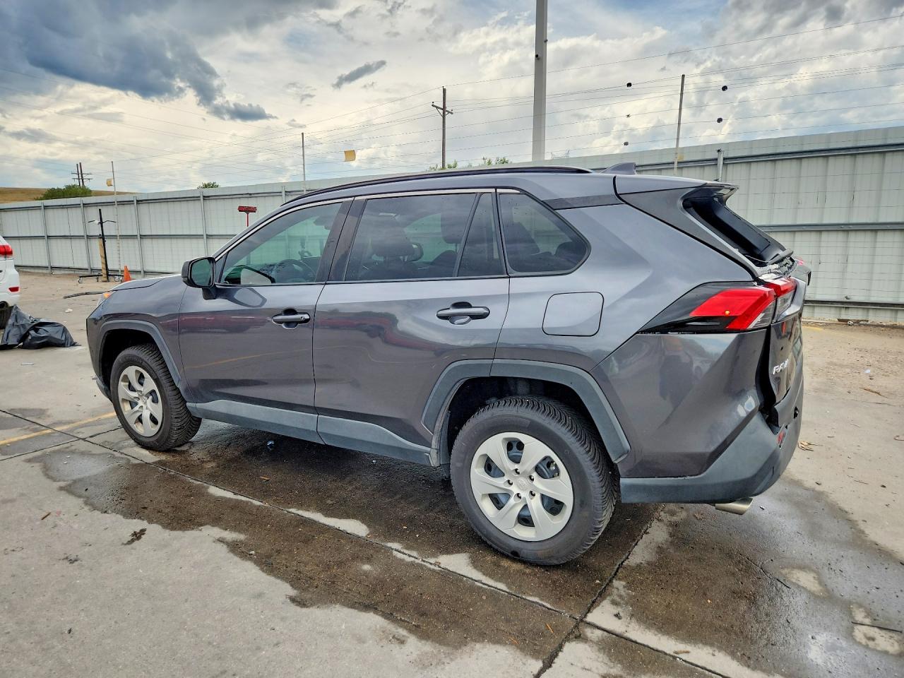 2021 TOYOTA RAV4 LE — снимка 2