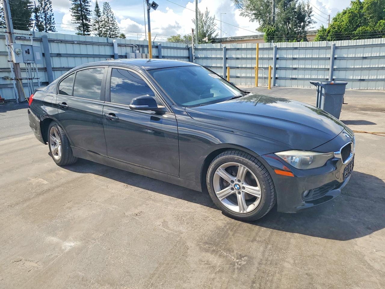 2014 BMW 328 I — снимка 4