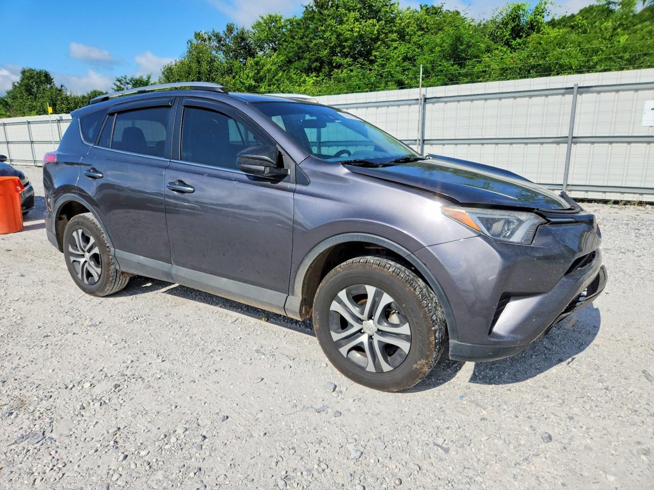 2018 TOYOTA RAV4 LE — снимка 4
