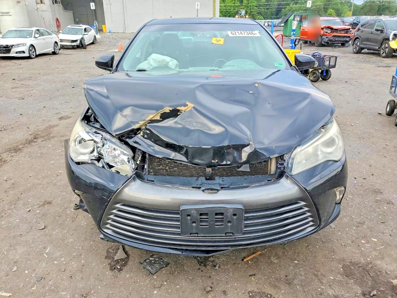 2016 TOYOTA CAMRY LE — снимка 5