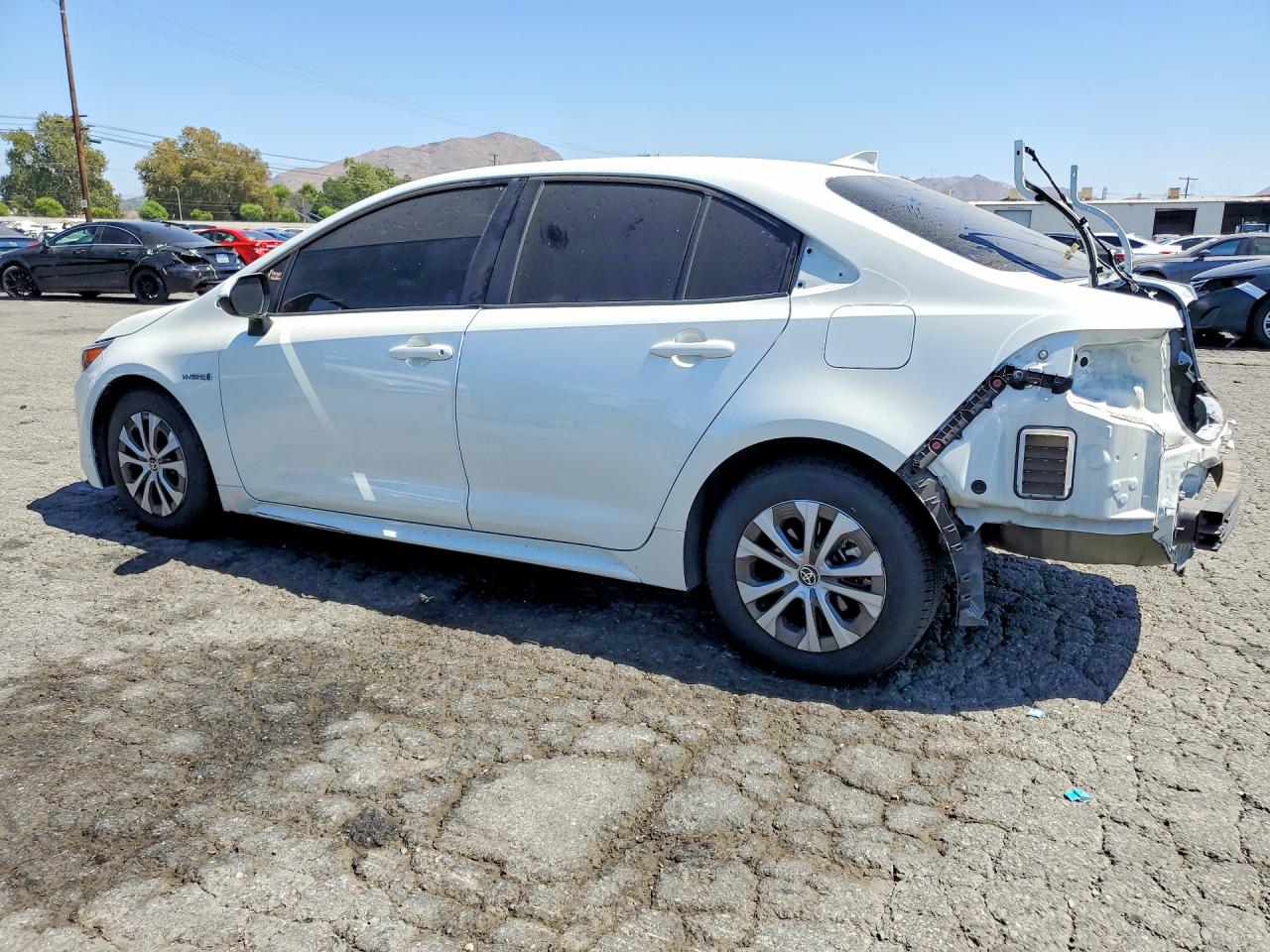 2020 TOYOTA COROLLA LE — снимка 2