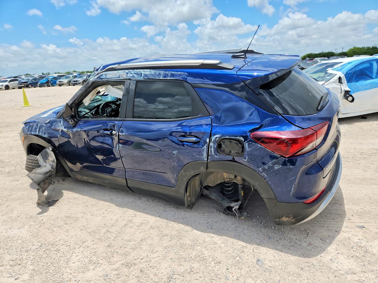 2023 CHEVROLET TRAILBLAZER LT — снимка 2