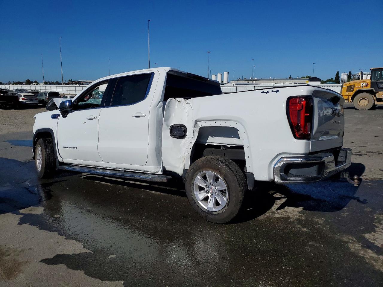 2026 GMC SIERRA K1500 SLE — снимка 2