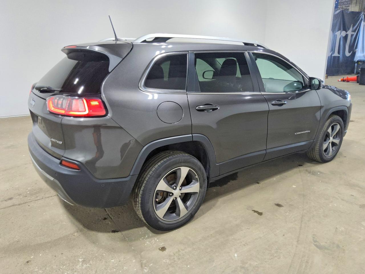 2019 JEEP CHEROKEE LIMITED — снимка 3