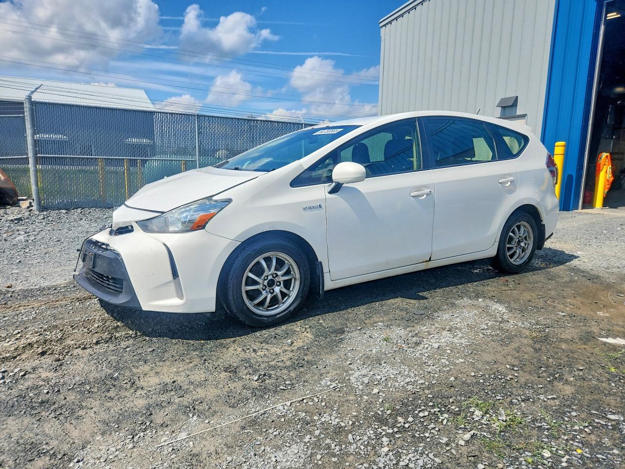 2017 TOYOTA PRIUS V TWO