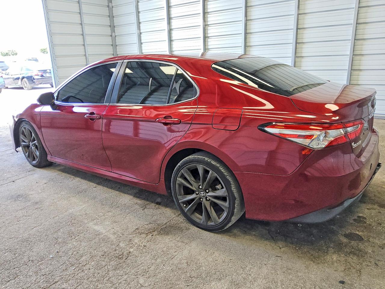 2018 TOYOTA CAMRY LE — снимка 2
