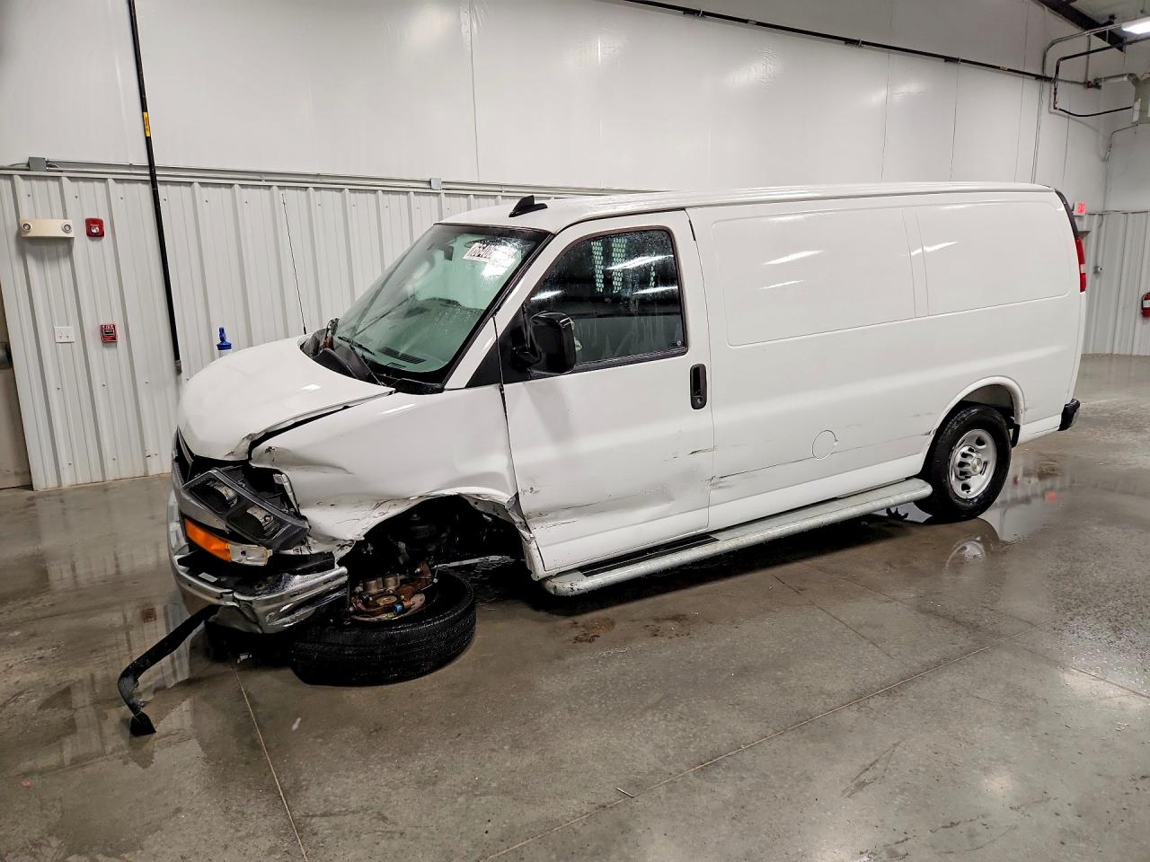2025 CHEVROLET EXPRESS G2500