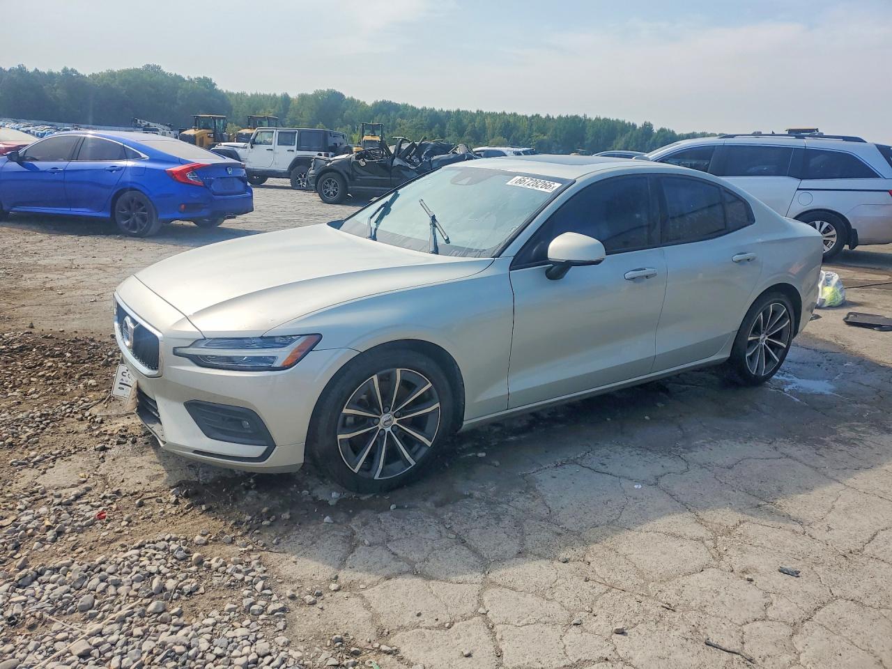 2021 VOLVO S60 T5 MOMENTUM