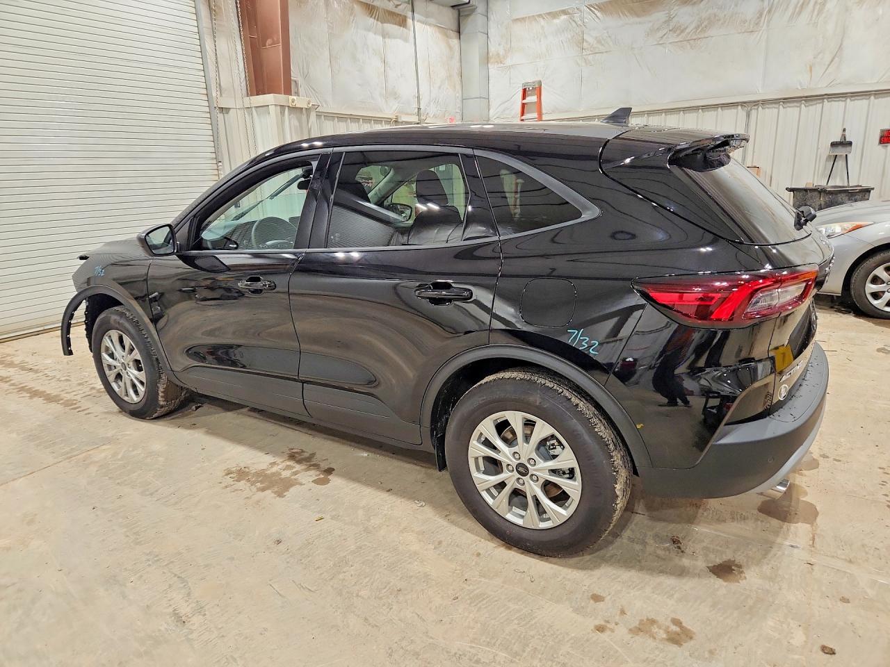 2026 FORD ESCAPE ACTIVE — снимка 2