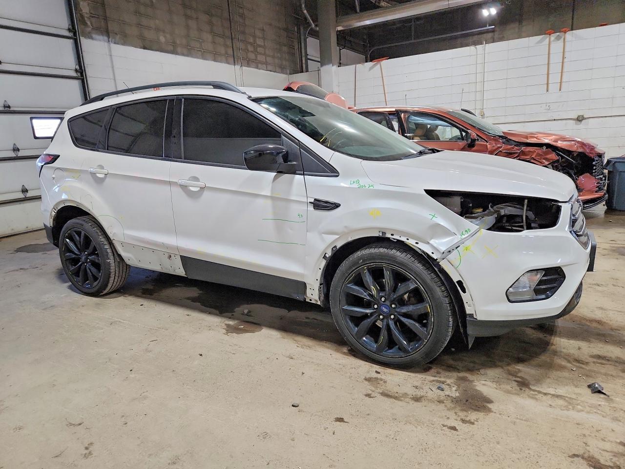 2017 FORD ESCAPE SE — снимка 4