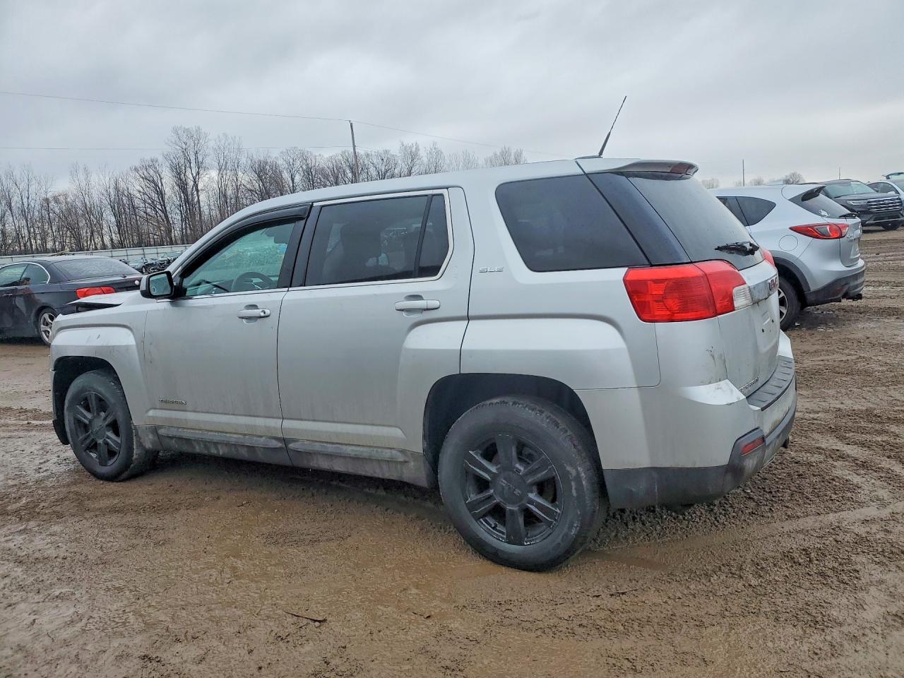 2015 GMC TERRAIN SLE — снимка 2
