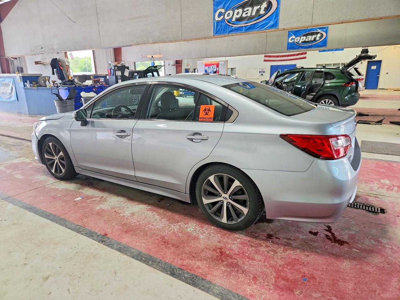2015 SUBARU LEGACY 3.6R LIMITED — снимка 2
