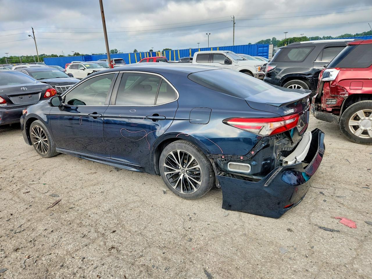 2018 TOYOTA CAMRY SE — снимка 2