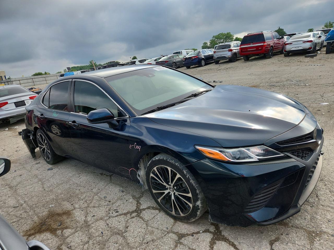 2018 TOYOTA CAMRY SE — снимка 4