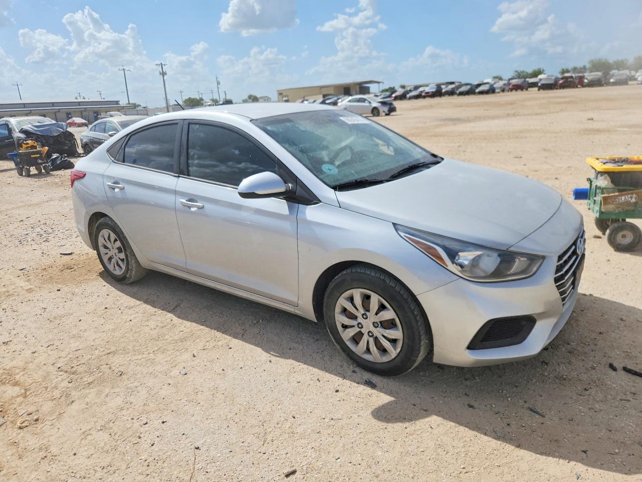 2022 HYUNDAI ACCENT SE — снимка 4