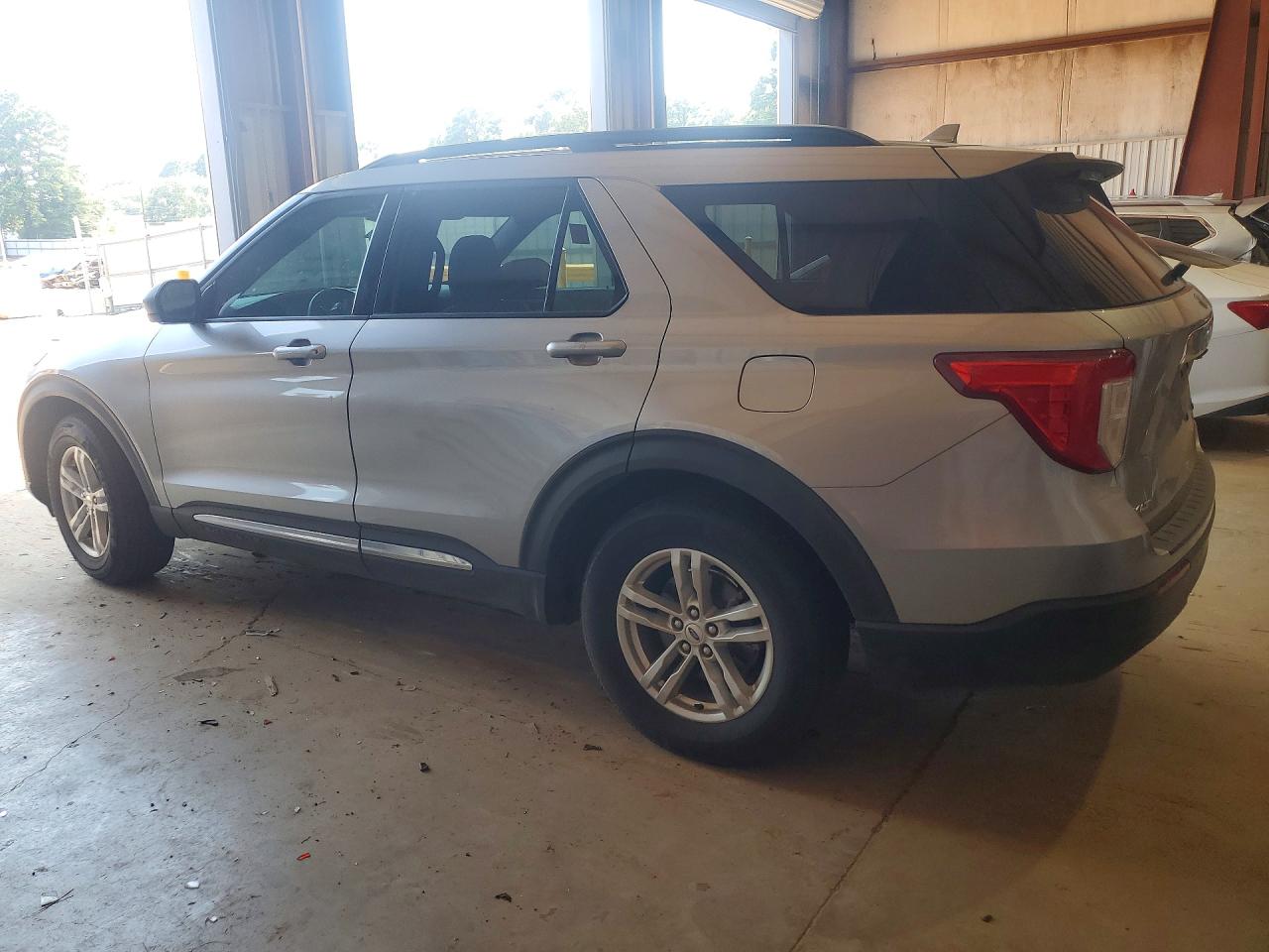 2020 FORD EXPLORER XLT — снимка 2