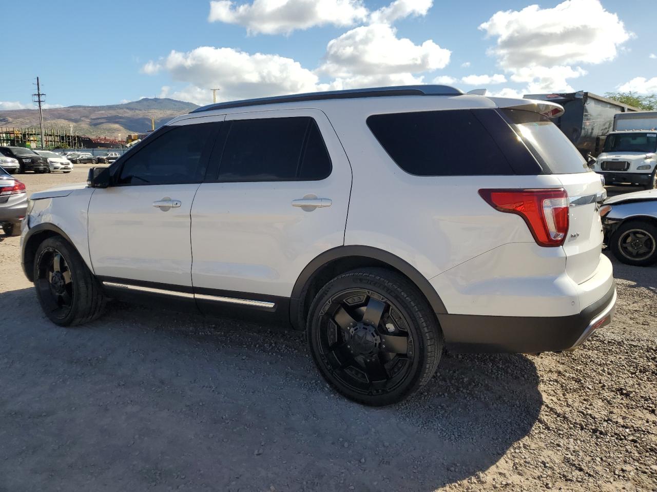 2016 FORD EXPLORER XLT XLT — снимка 2