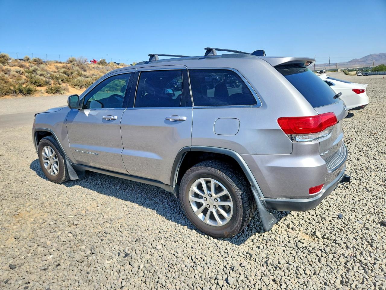 2016 JEEP GRAND CHEROKEE LAREDO — снимка 2
