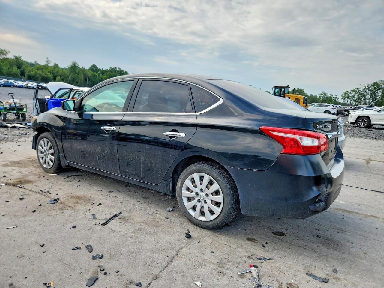 2017 NISSAN SENTRA S — снимка 2