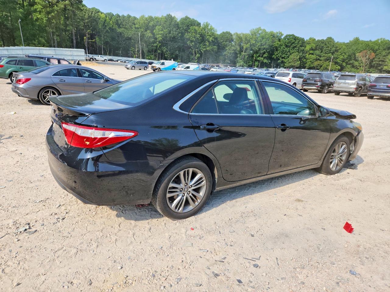 2015 TOYOTA CAMRY SE — снимка 3