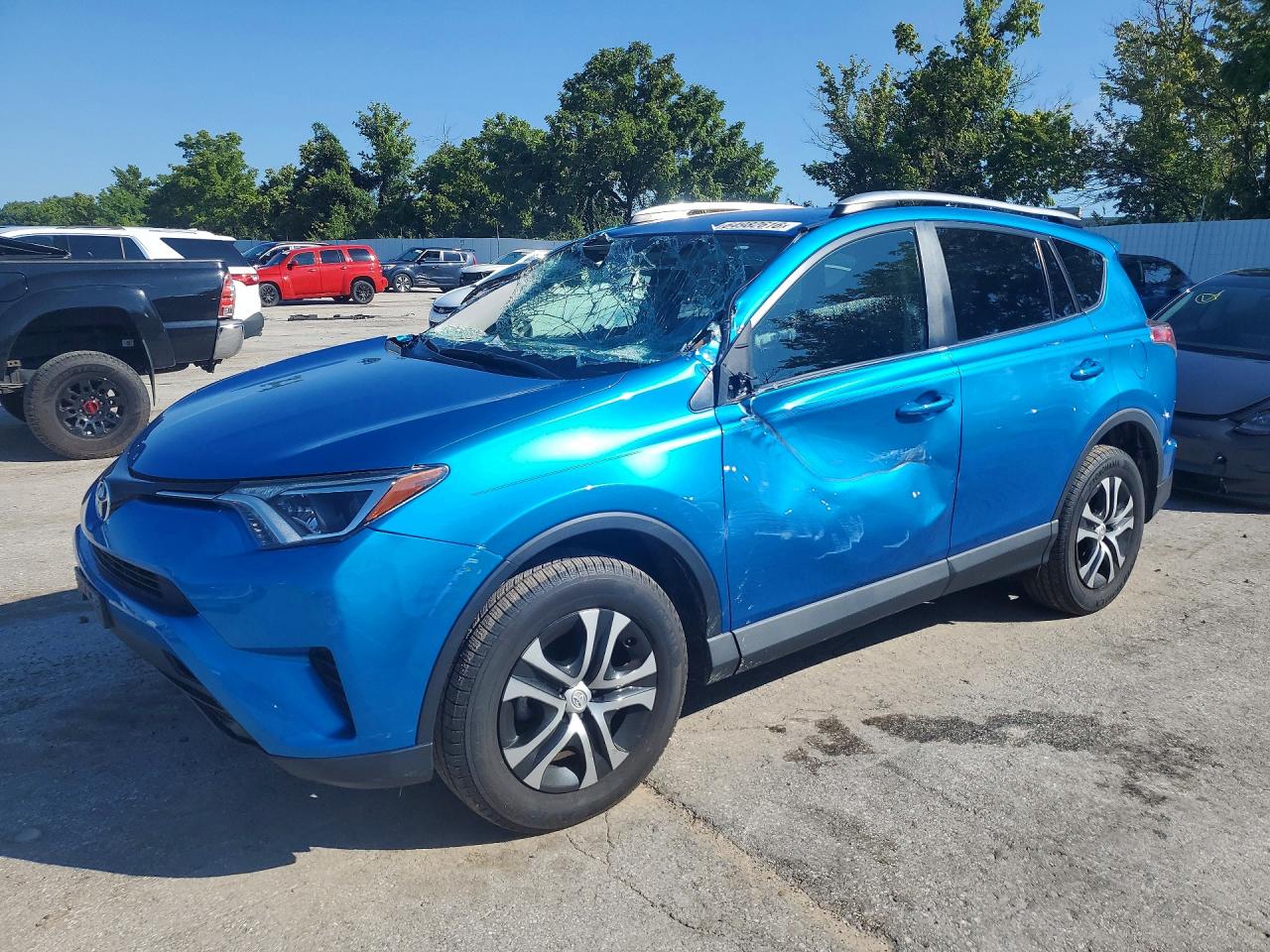 2016 TOYOTA RAV4 LE