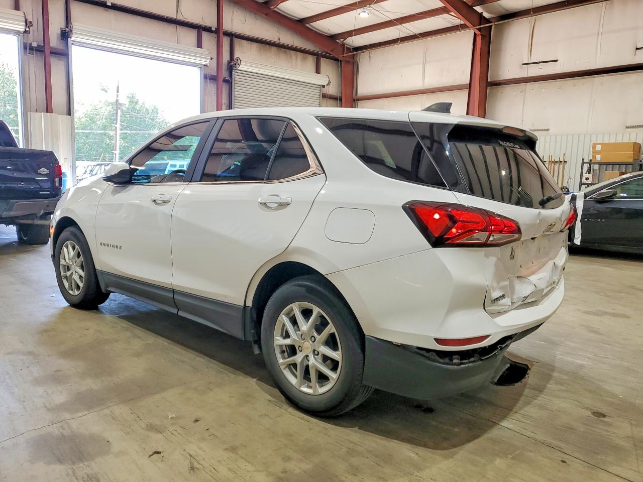 2022 CHEVROLET EQUINOX LT — снимка 2