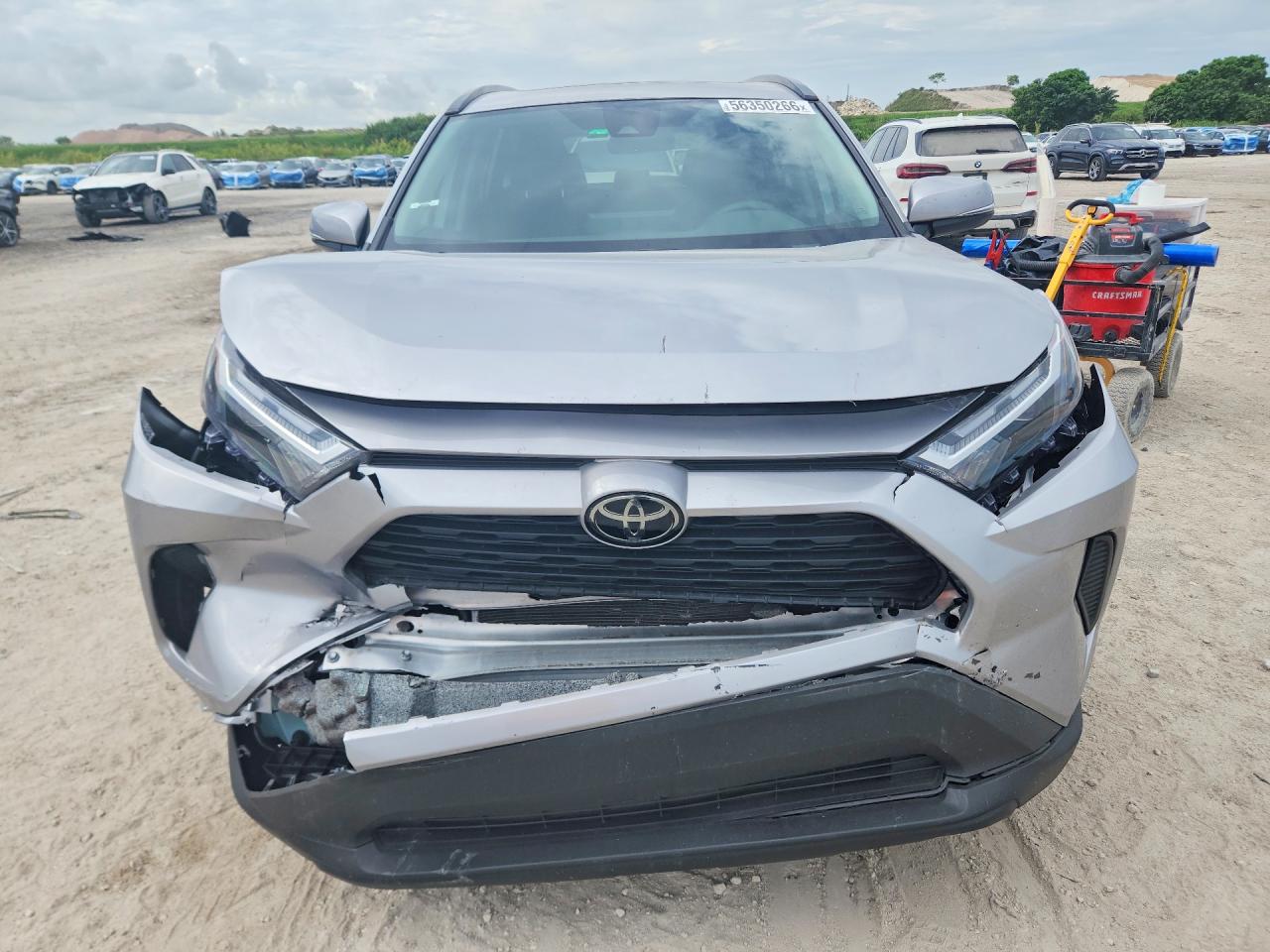 2024 TOYOTA RAV4 XLE — снимка 5