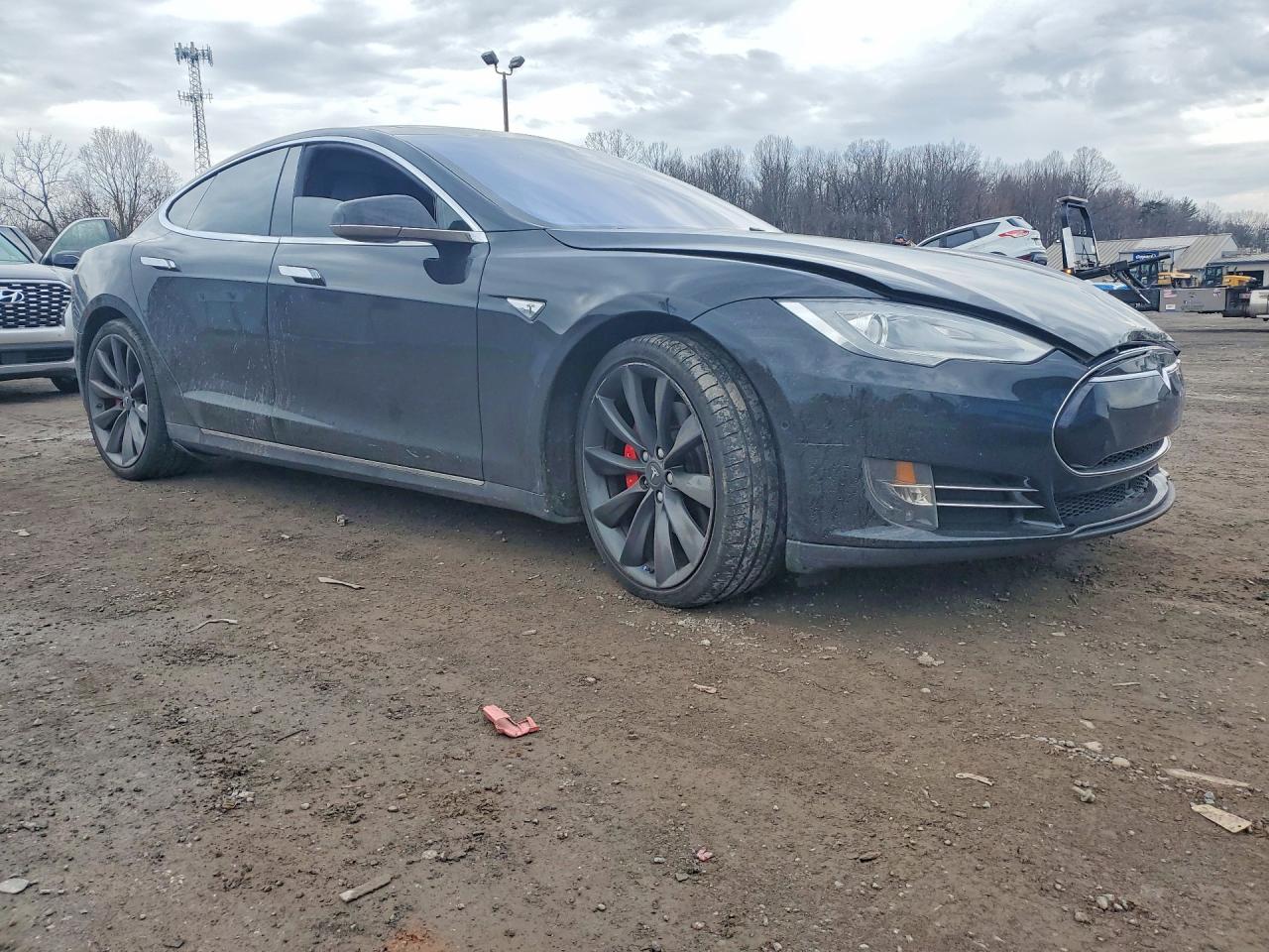 2015 TESLA MODEL S — снимка 4