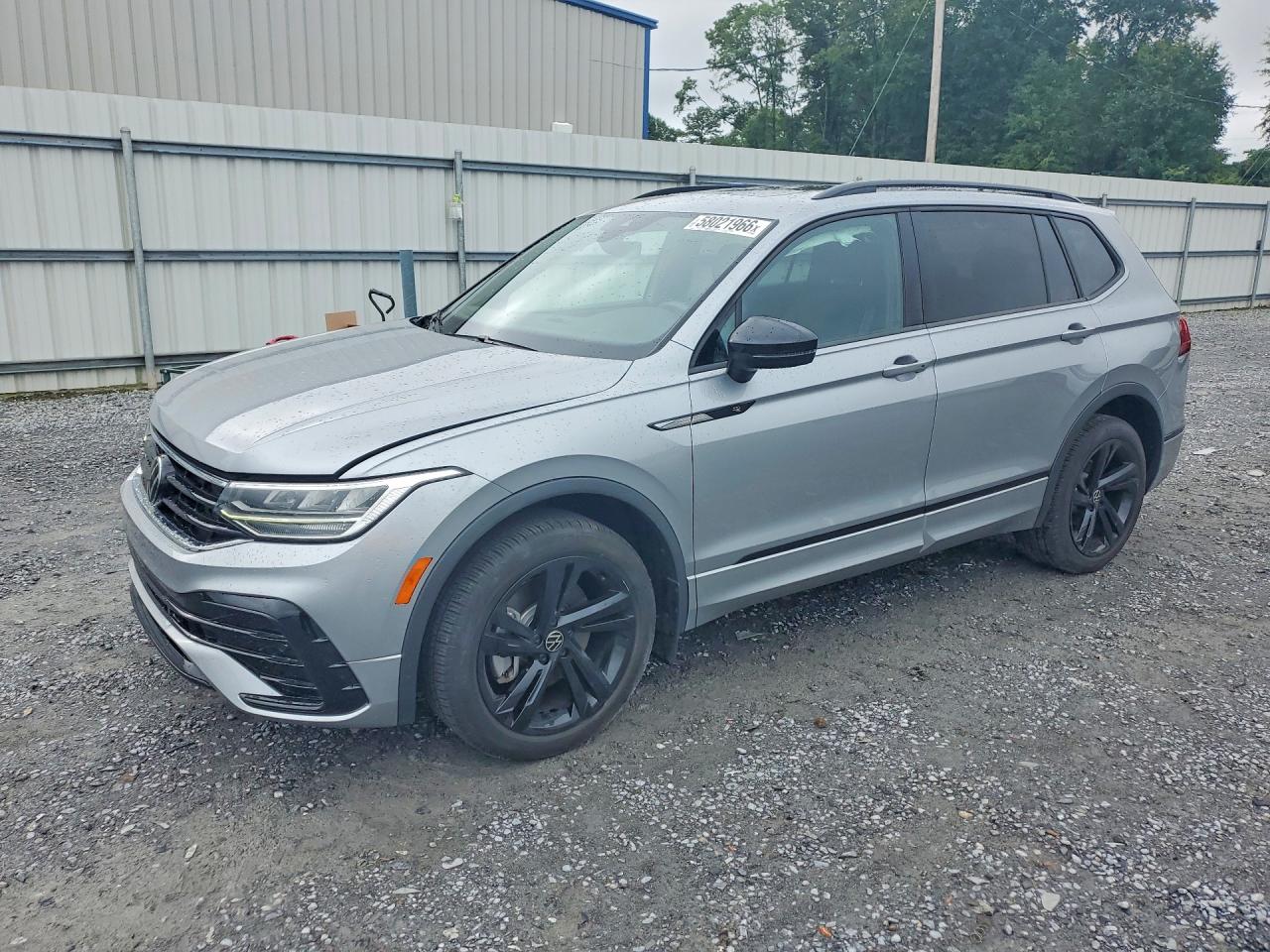 2024 VOLKSWAGEN TIGUAN SE R-LINE BLACK