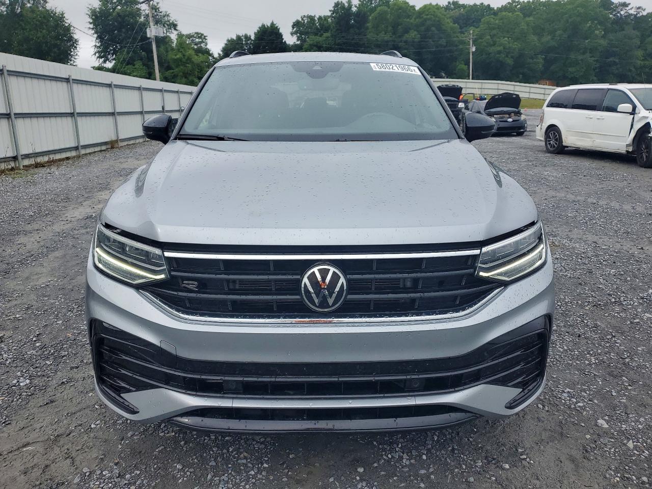 2024 VOLKSWAGEN TIGUAN SE R-LINE BLACK — снимка 5