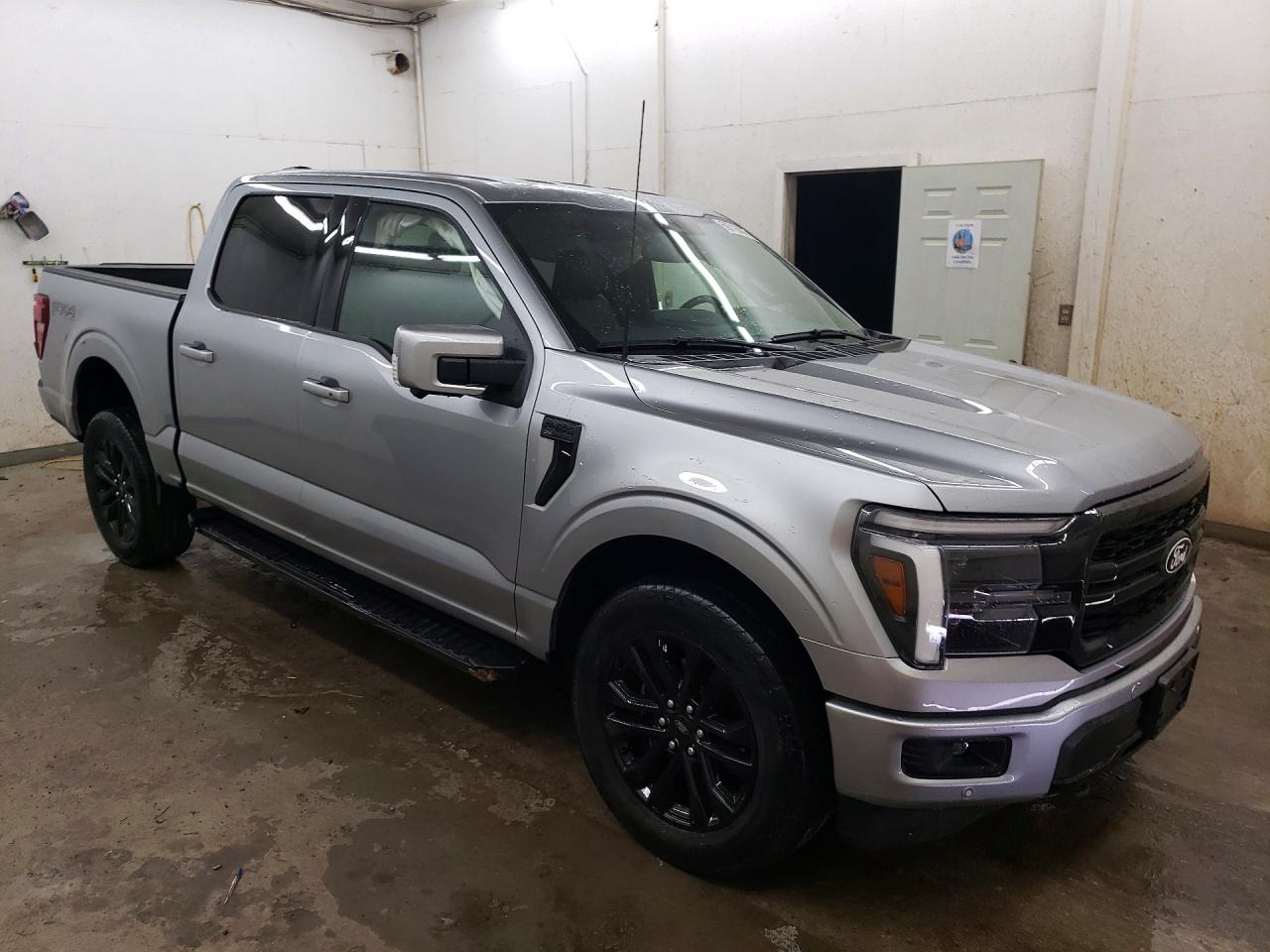 2025 FORD F150 LARIAT — снимка 4