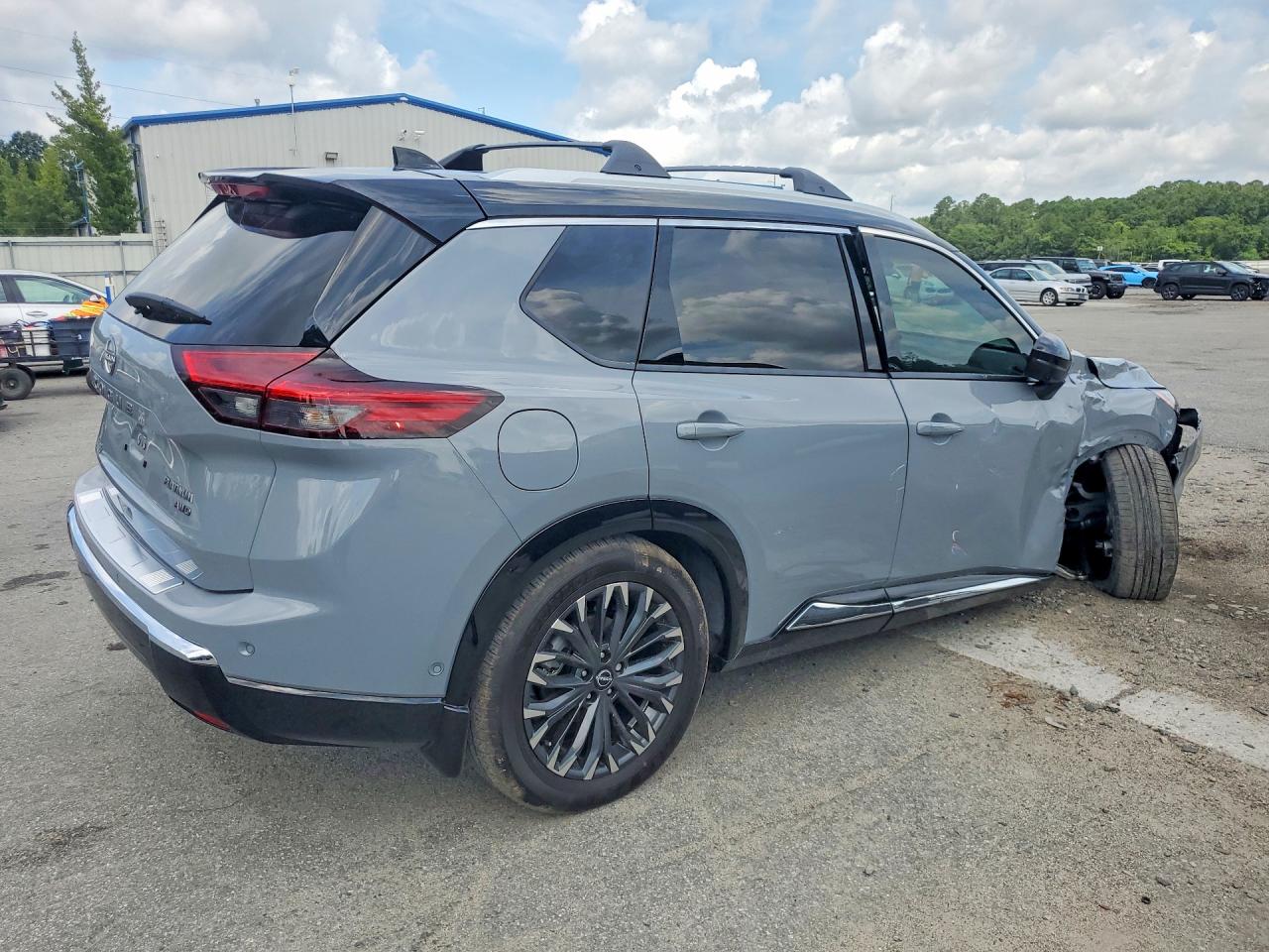 2026 NISSAN ROGUE PLATINUM — снимка 3